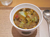 8種類の野菜と鶏肉のスープ